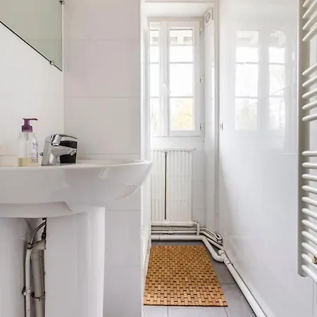 Maison Briand - Petite - Centre - Wifi, Netflix, Smart Tv, Lit A Mousse Memoire De Forme Melun